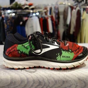 brooks adrenaline gts 18 nyc marathon
